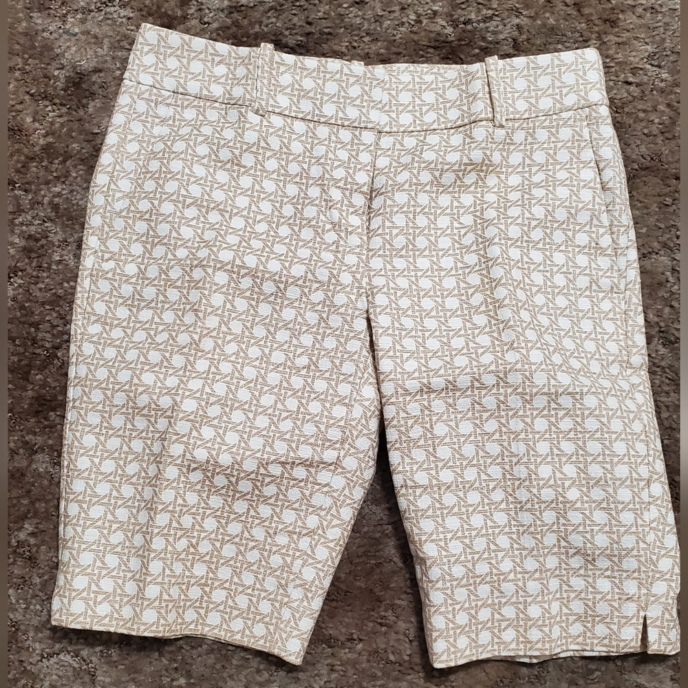 Beige Patterned Women's Shorts